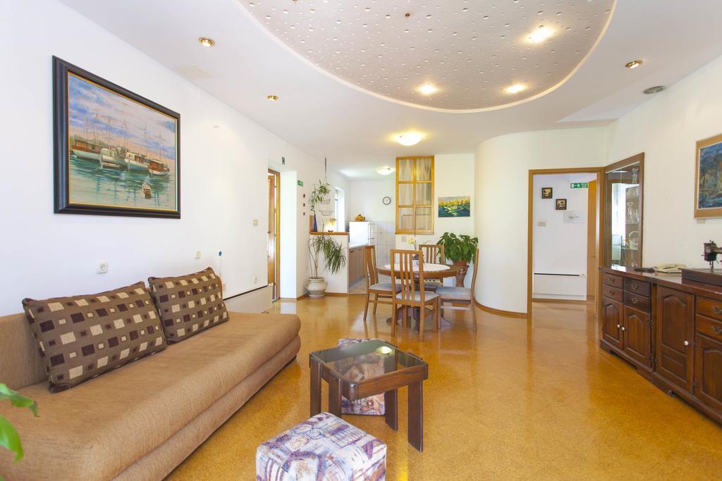 Kumpar Apartament Makarska